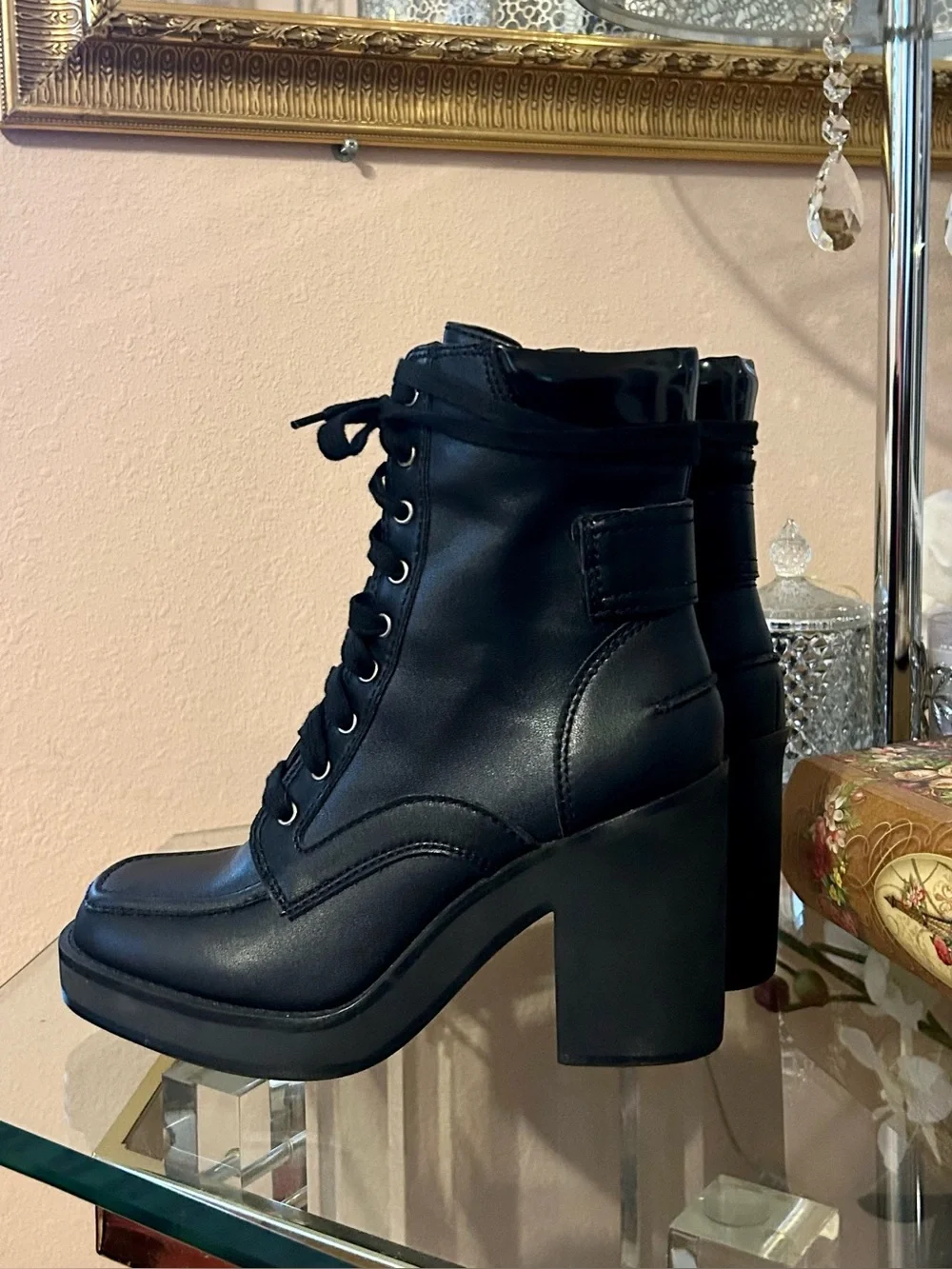 Karl Lagerfeld Black Leather Lace-Up Block Heel Ankle Boots Size 7.5